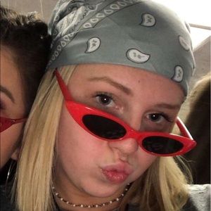 Meet your Posher, Jacquelyn